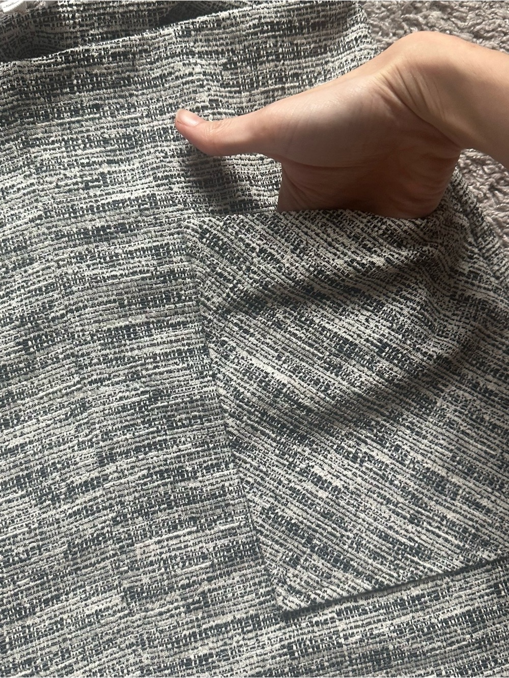 Le Lis Black and White Tweed Patch-Pocket Mini Skirt - Picture 3 of 5